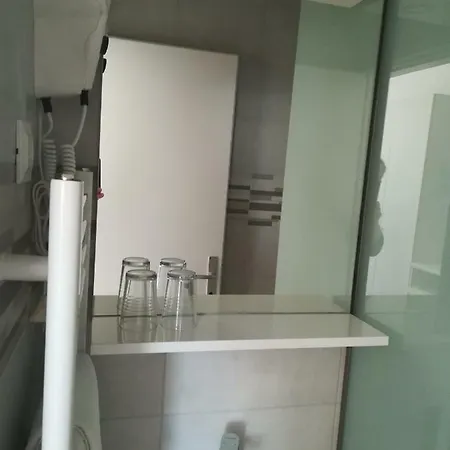 Peric Konukevi 3*